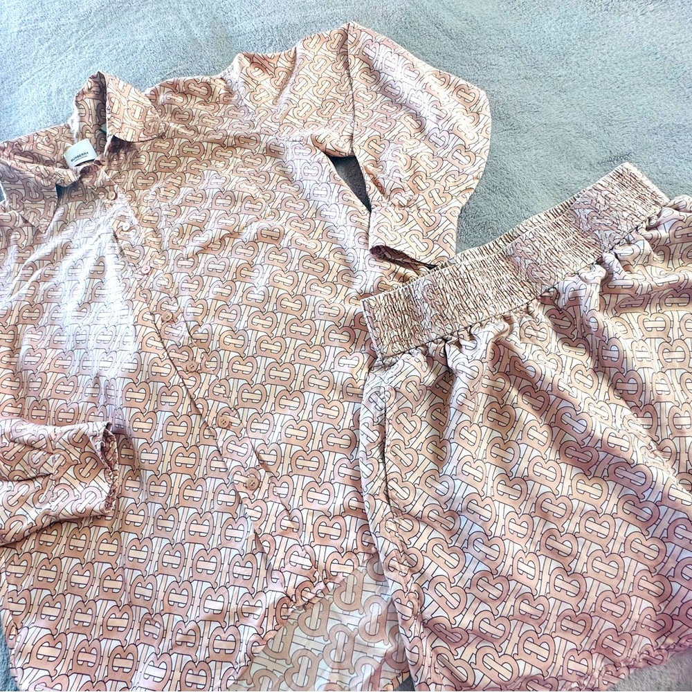 Burberry Pink White TB Logo Button Down Shirt Blouse Shorts Set Size S